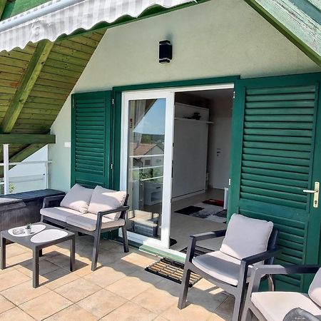 Fuegefa Apartman Balatonalmádi エクステリア 写真