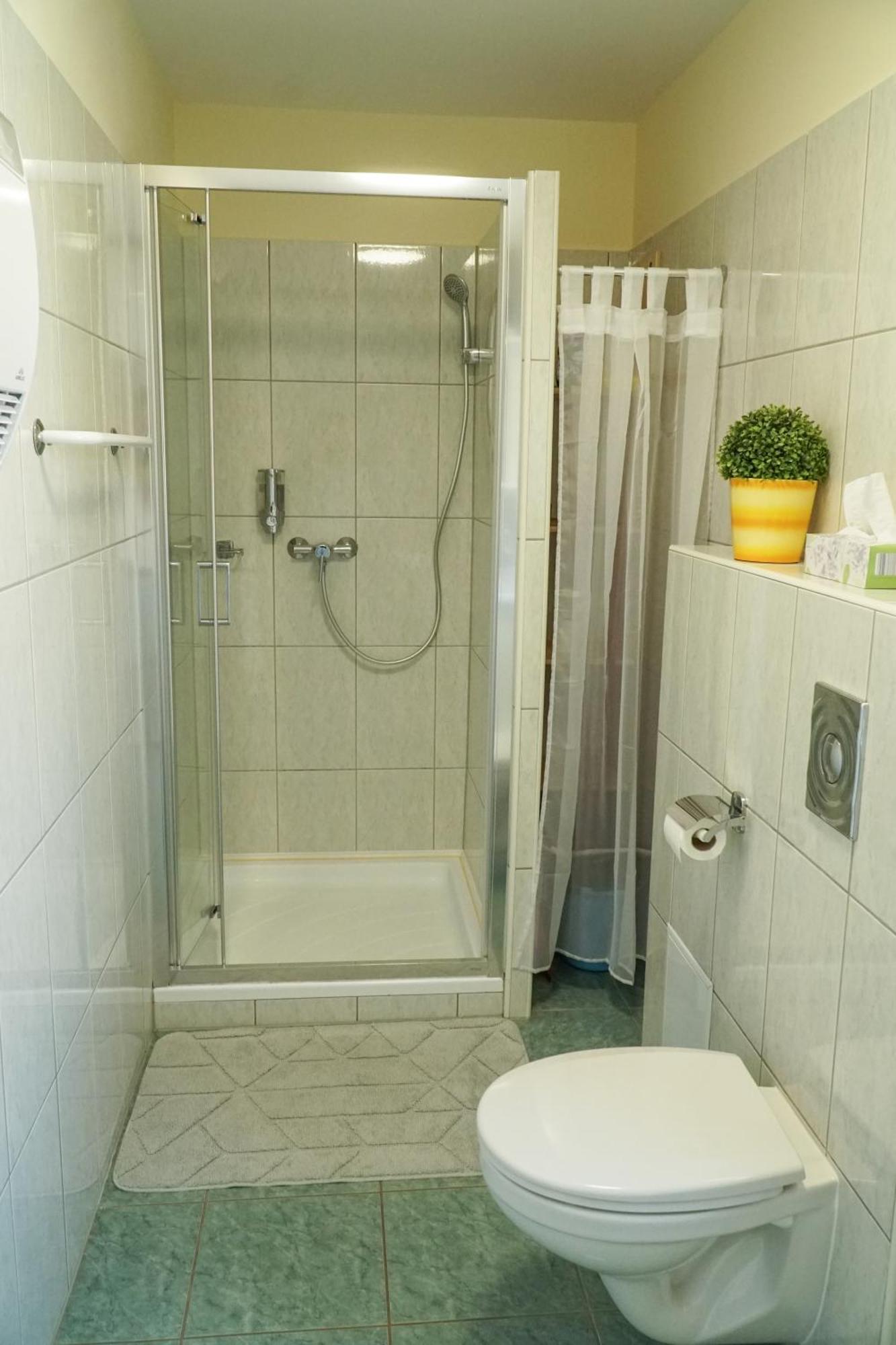 Fuegefa Apartman Balatonalmádi エクステリア 写真