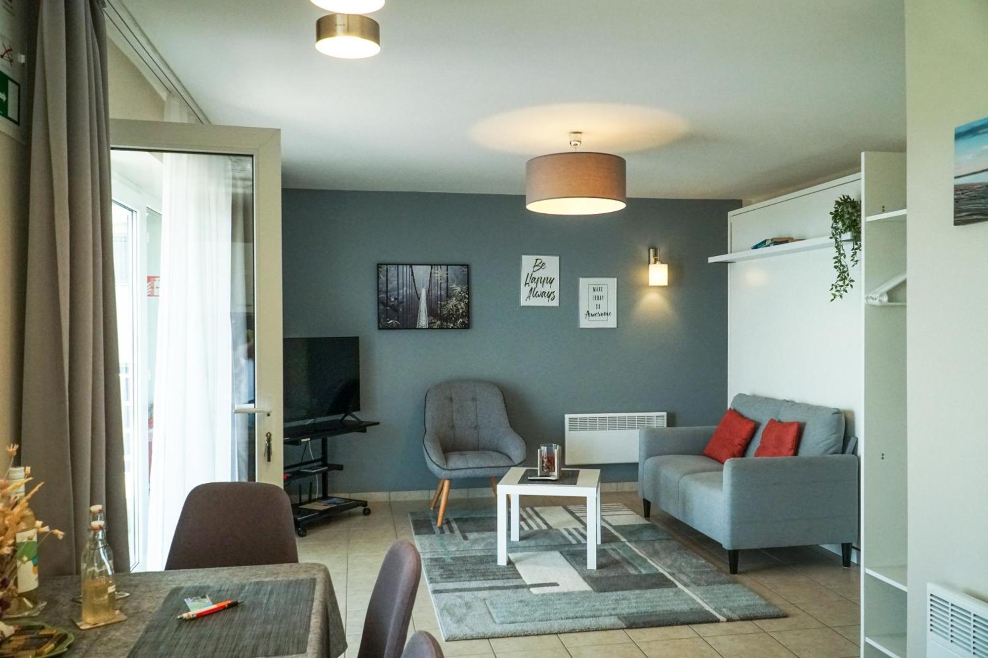 Fuegefa Apartman Balatonalmádi エクステリア 写真