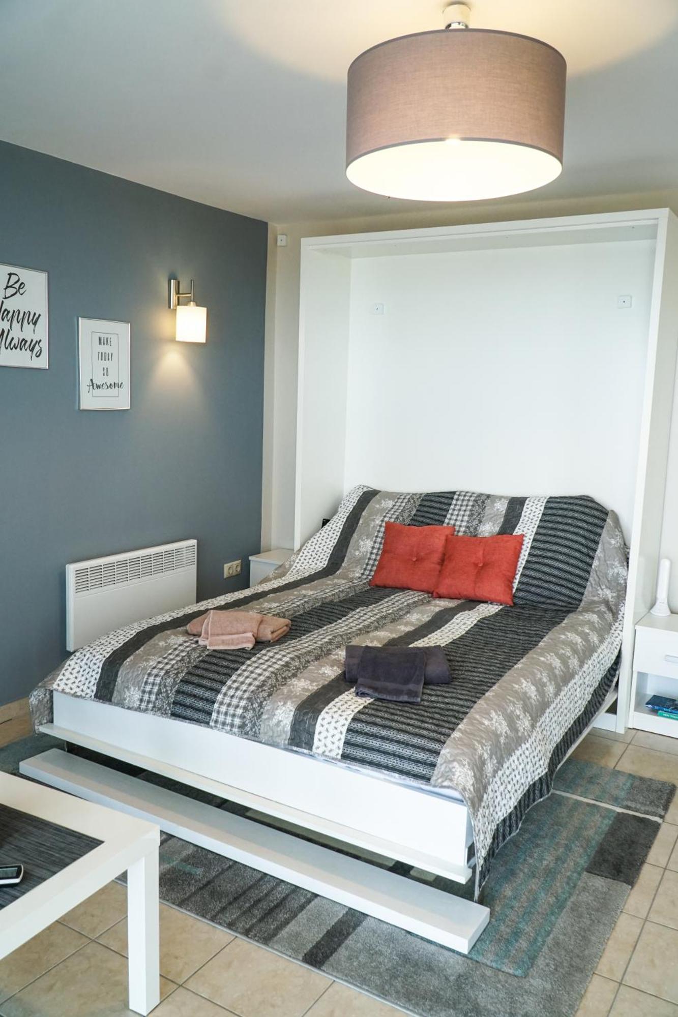 Fuegefa Apartman Balatonalmádi エクステリア 写真